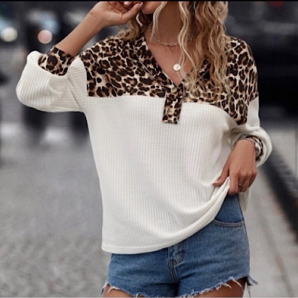 Leopard Print V-Neck Long Sleeve Button Front Waffle Knit Top - Picture 5 of 6